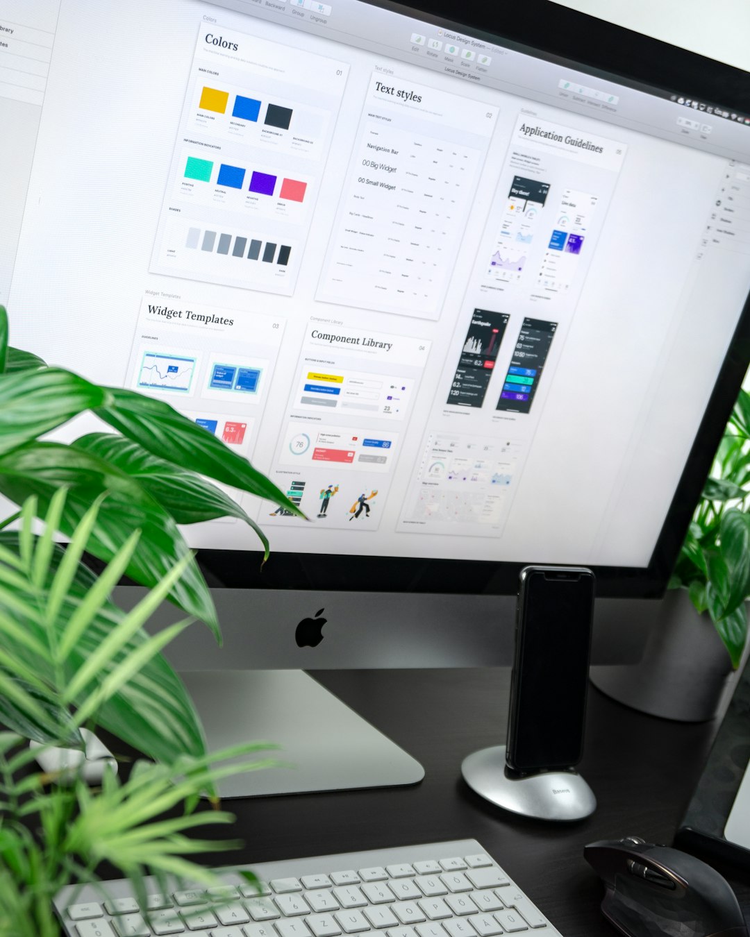 mission-img silver-imac-displaying-color-gradient-x335izxxfc